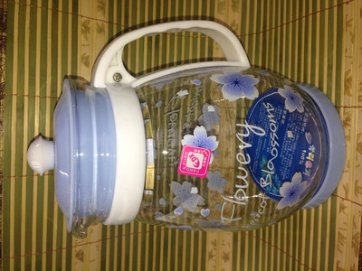 厂家直销 耐热耐高温冷热两用水壶，沈阳东北日杂市场心然日杂批发部的品质之选